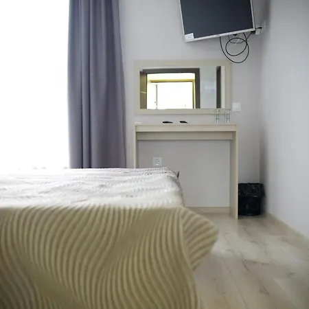 Downtown Hotel And B&B * Burgas