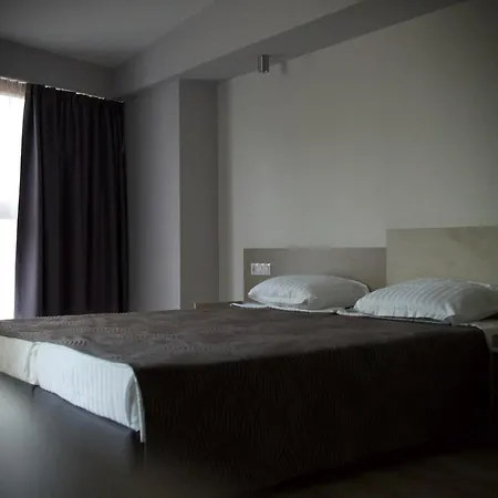 Downtown Hotel And B&B Hotel *