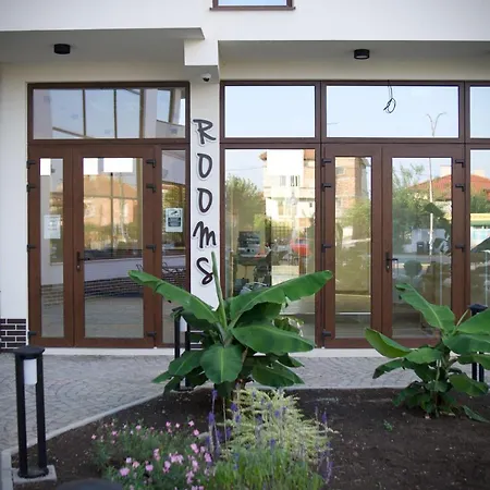 Downtown Hotel And B&B * Burgas