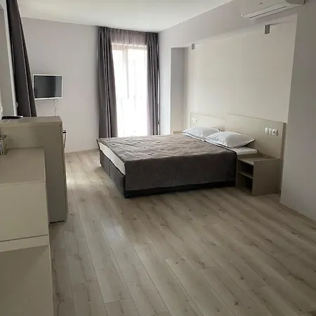 Downtown Hotel And B&B Burgas